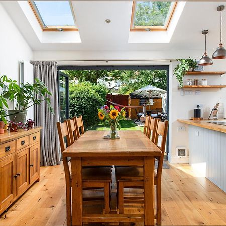 Charming Family Home With Stoves, Garden & Parking Bristol Esterno foto