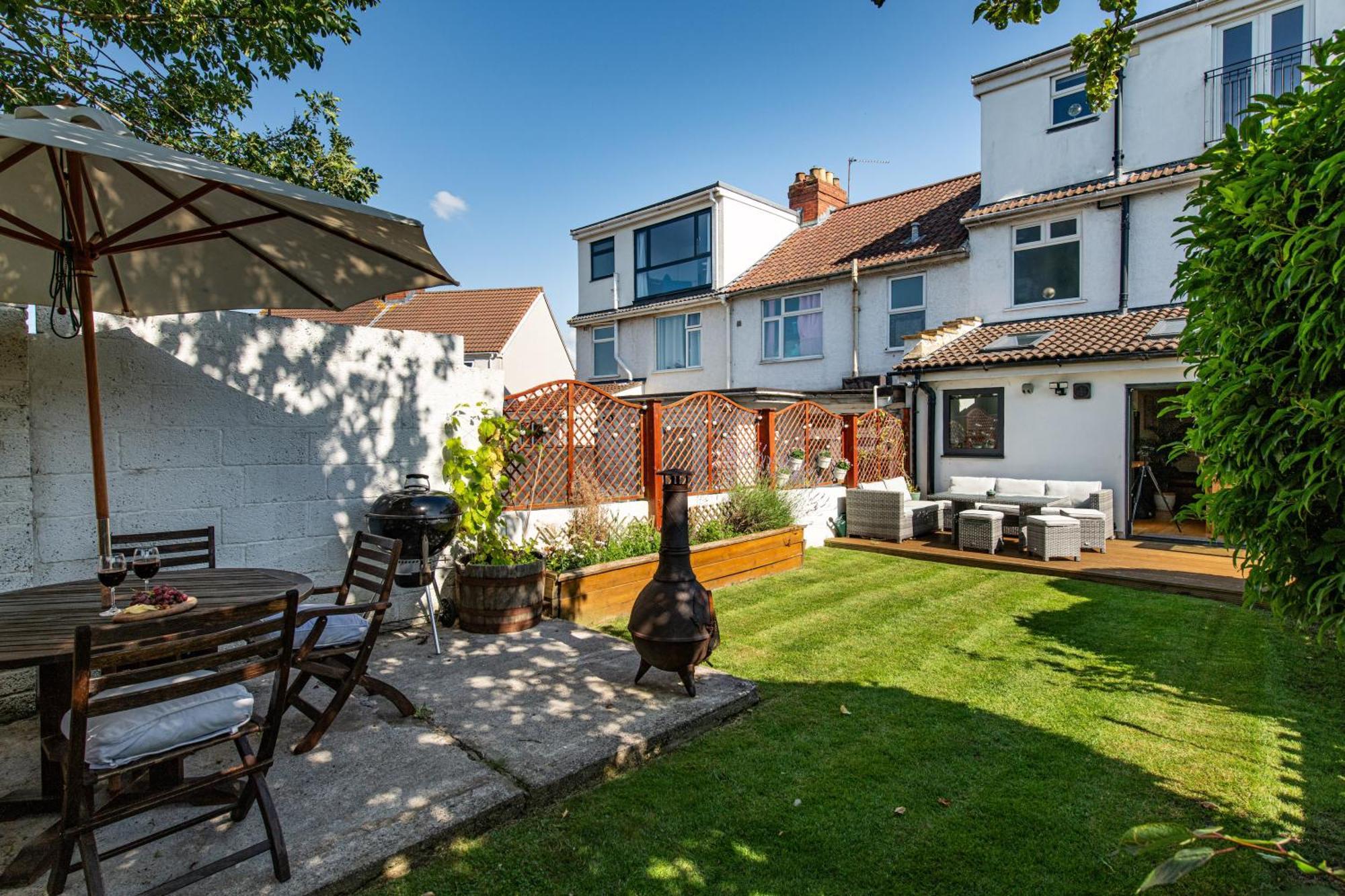 Charming Family Home With Stoves, Garden & Parking Bristol Esterno foto