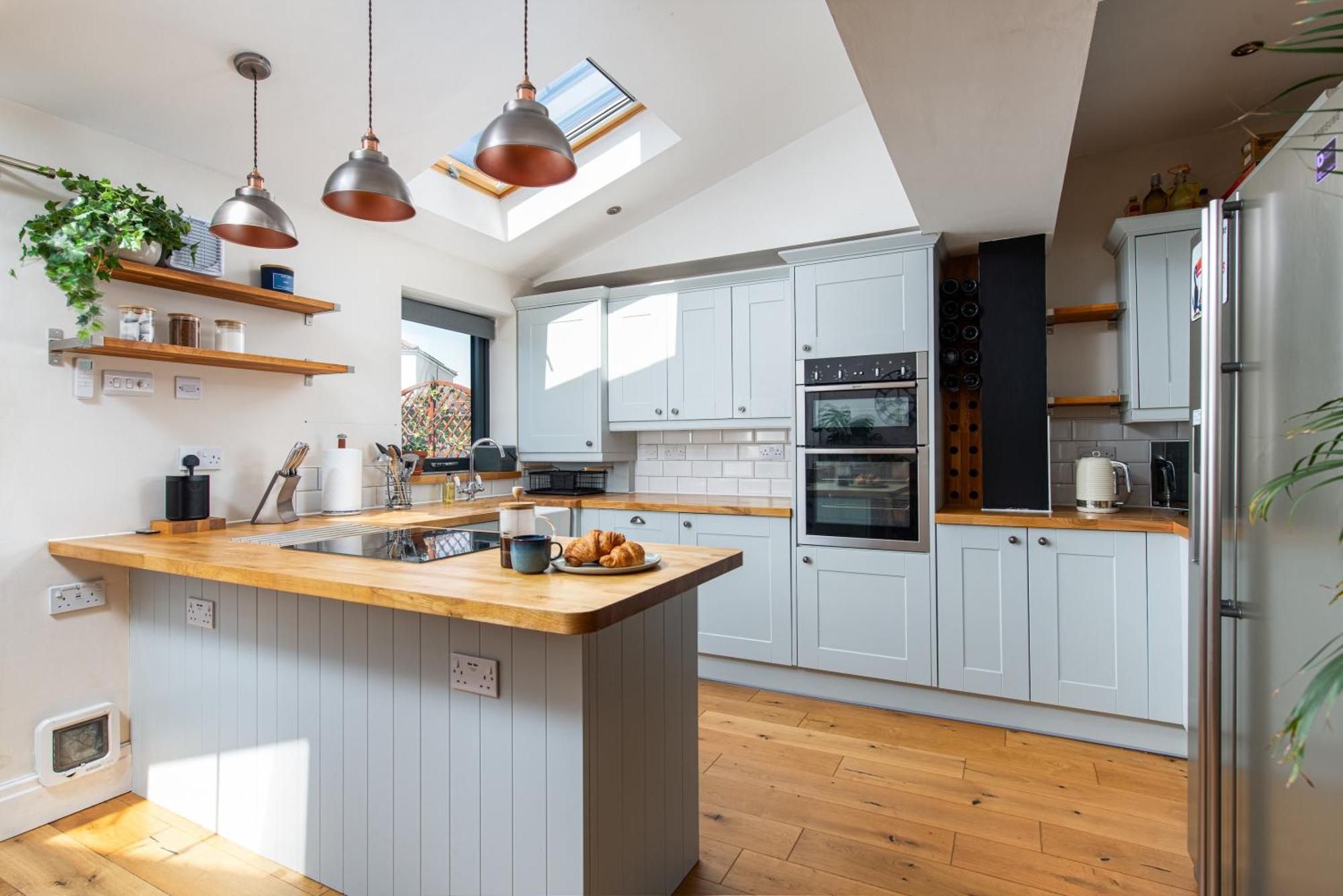 Charming Family Home With Stoves, Garden & Parking Bristol Esterno foto