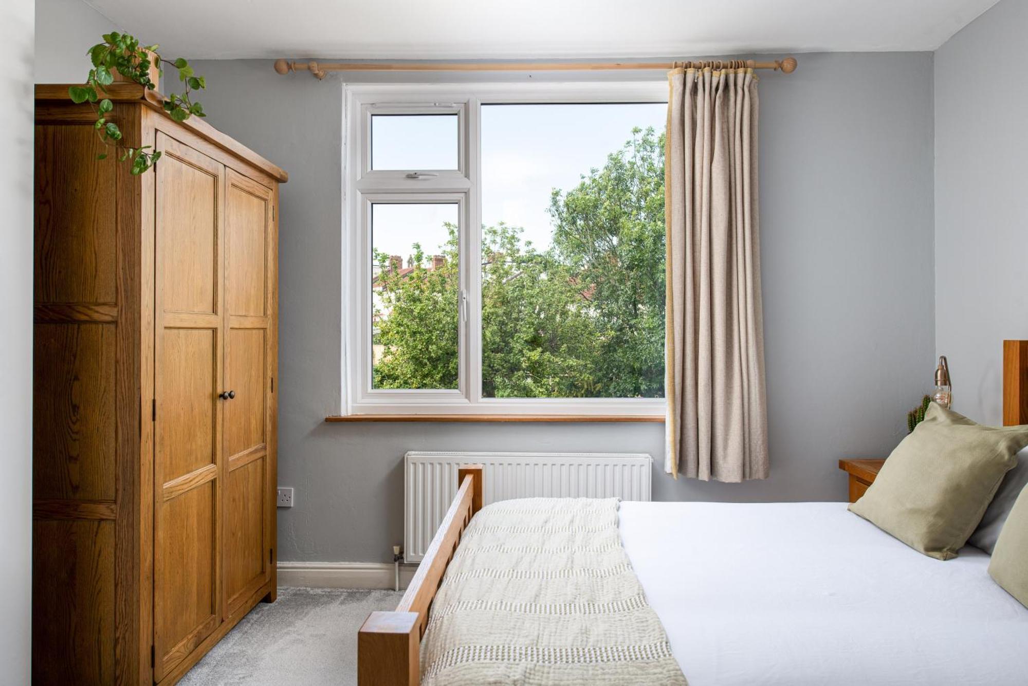 Charming Family Home With Stoves, Garden & Parking Bristol Esterno foto