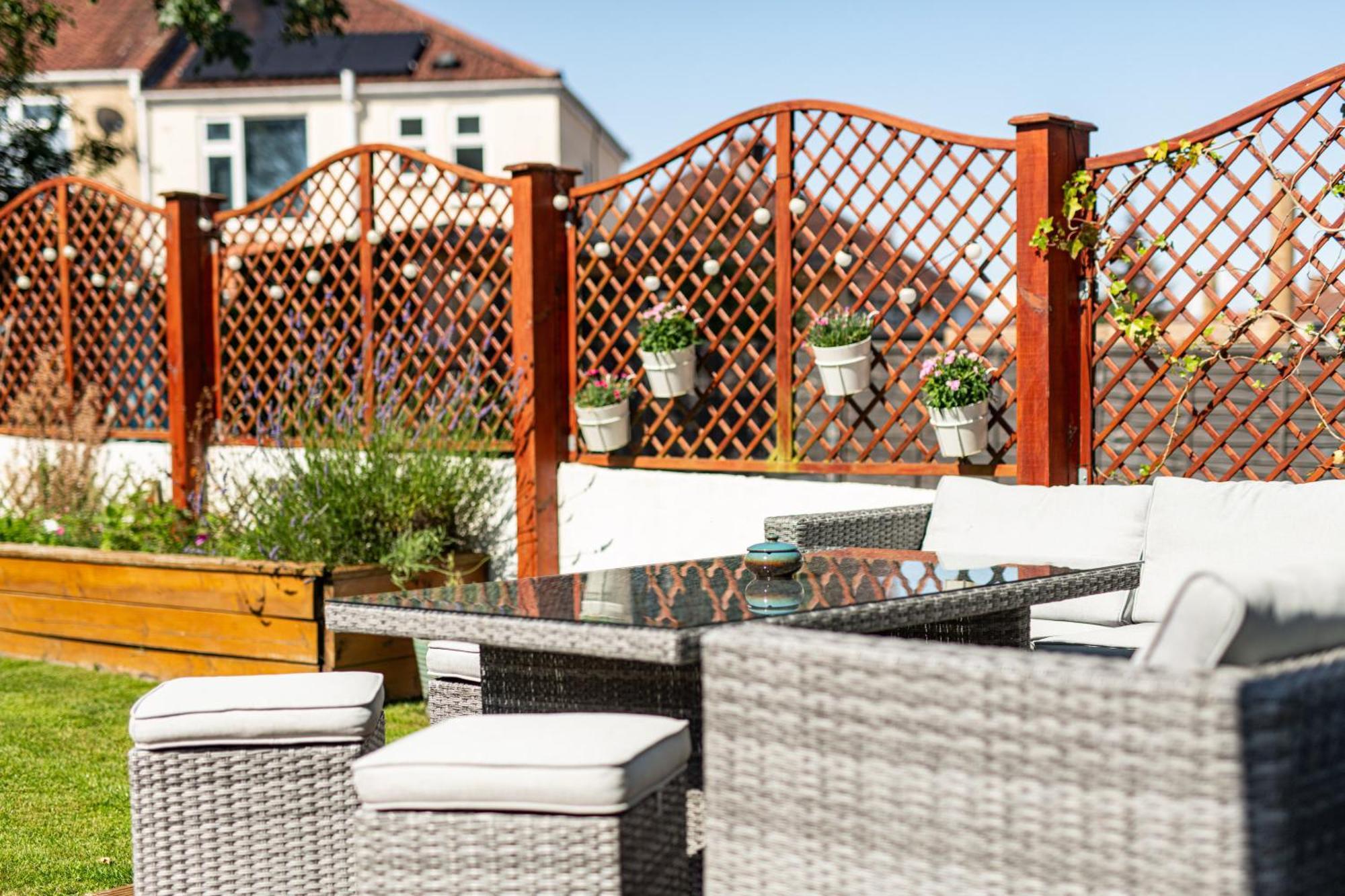 Charming Family Home With Stoves, Garden & Parking Bristol Esterno foto